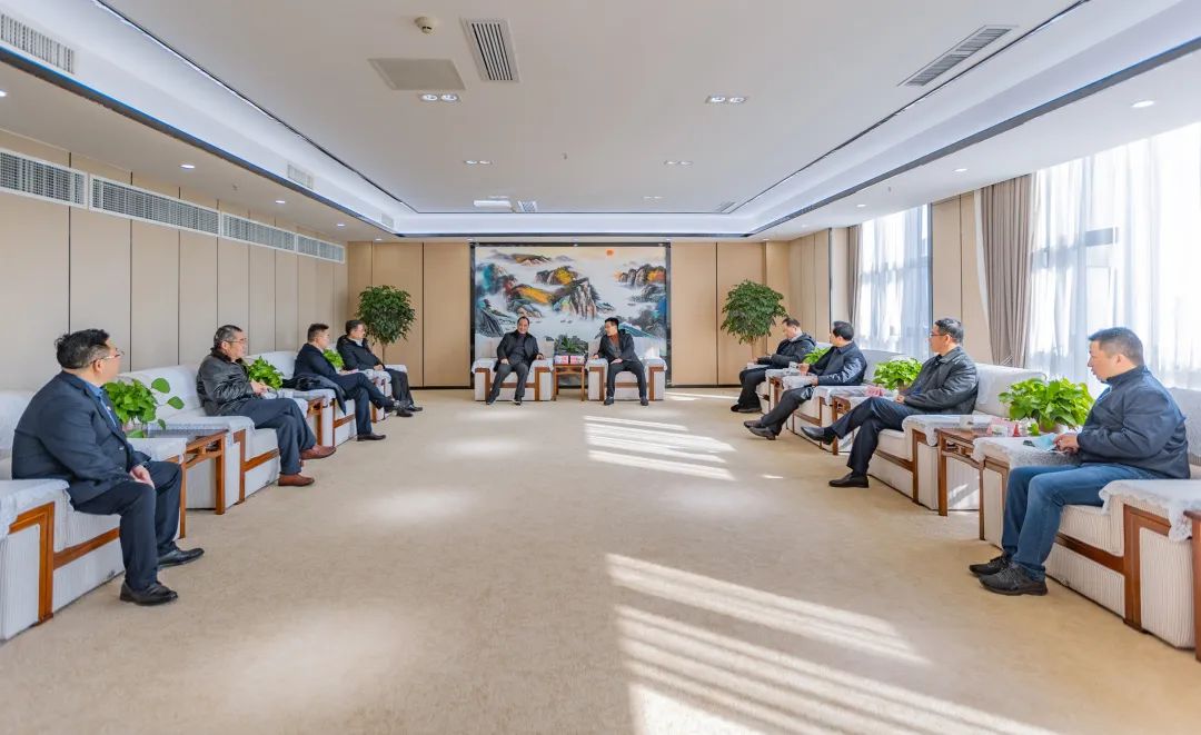 市委书记叶明华走访苏华集团