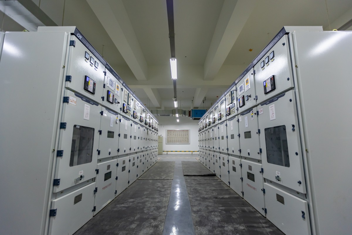 南京国际博览中心变配电安装工程(图2)